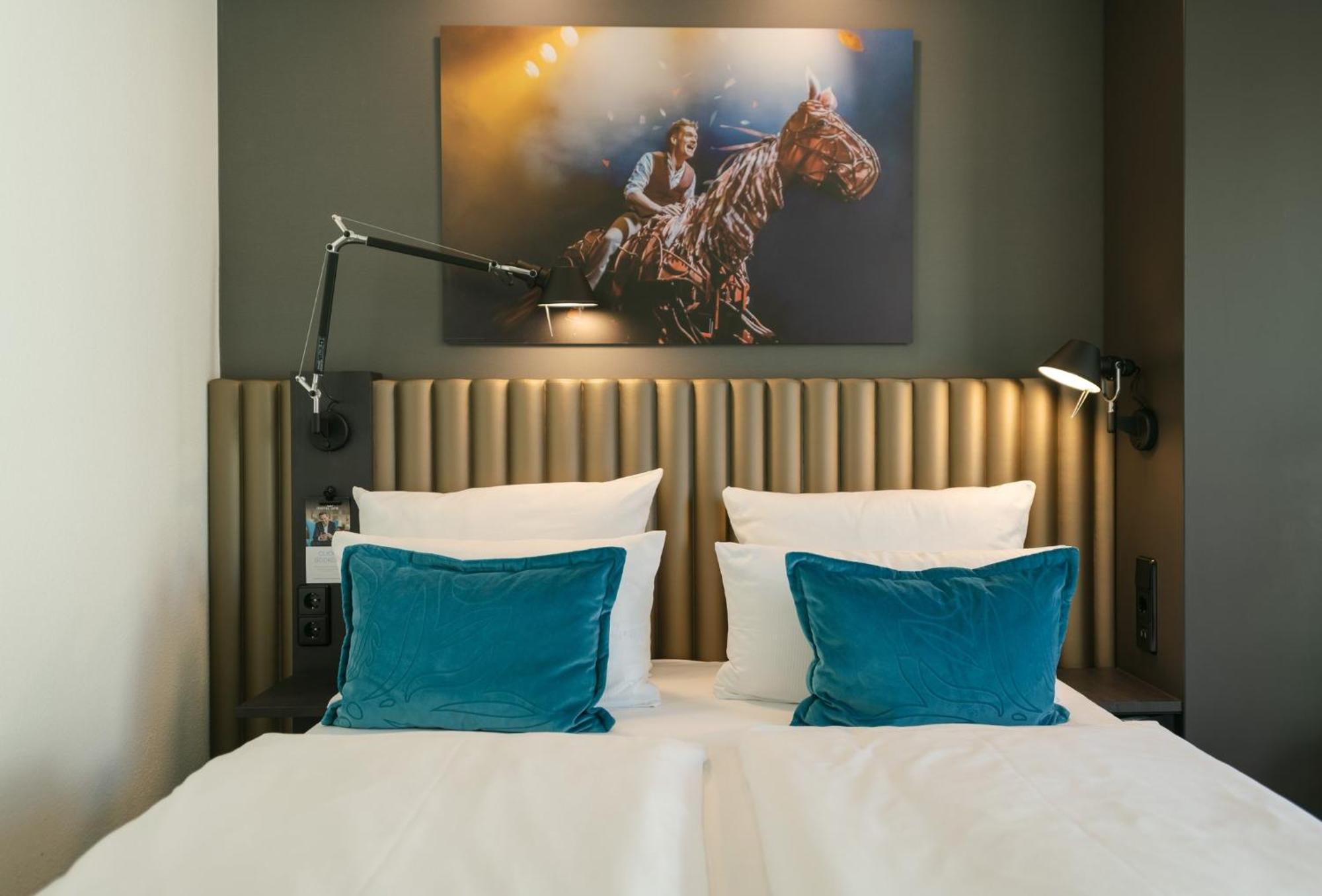 Motel One Berlin Ku'Damm Exterior foto